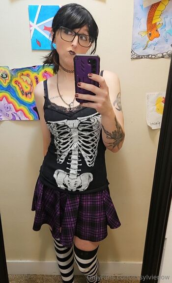 Sylvie Now / itssylvienow nude photo #1