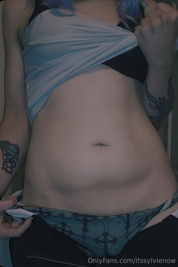 Sylvie Now / itssylvienow nude photo #39