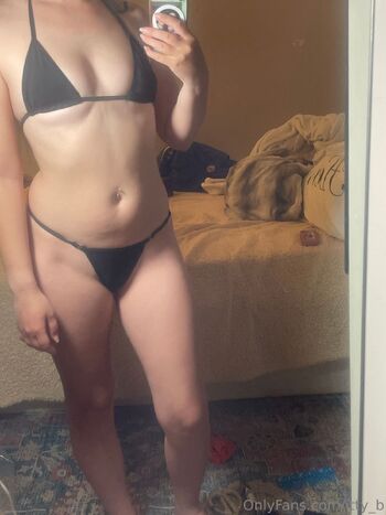 Itty Biddi / itty_b nude photo #20