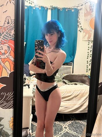 Daisy Le / itzdaisylee nude photo #25