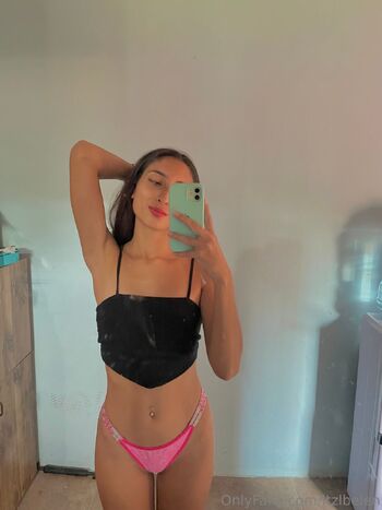 𝑮𝑶𝑫𝑫𝑬𝑺𝑺 𝑩𝑬𝑳𝑬𝑵 / itzlbelen / itzlbelen69 nude photo #25