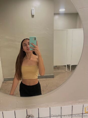 𝑮𝑶𝑫𝑫𝑬𝑺𝑺 𝑩𝑬𝑳𝑬𝑵 / itzlbelen / itzlbelen69 nude photo #32