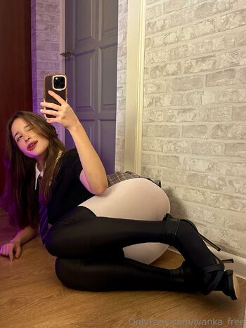 Ivank / ivanka_free nude photo #19