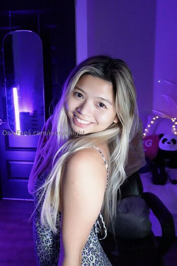 ASMR Queen Ivory / ivoryxnight nude photo #8