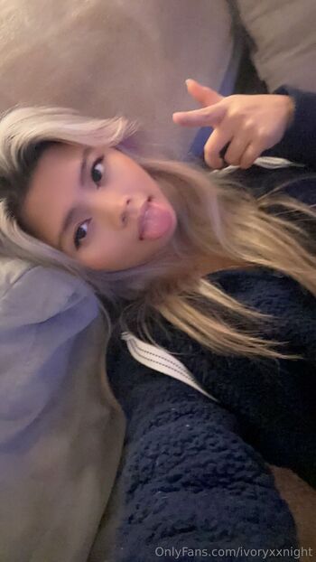 ASMR Queen Ivory / ivoryxxnight / ivoryxnight / ivorynight1 nude photo #20