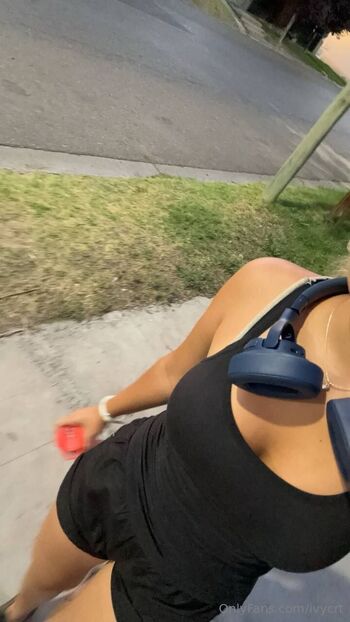 Ivy Carter / ivycrt nude photo #11