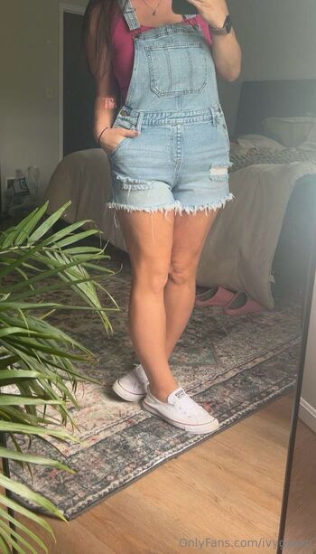 Ivy Grace / ivygxoxo nude photo #4