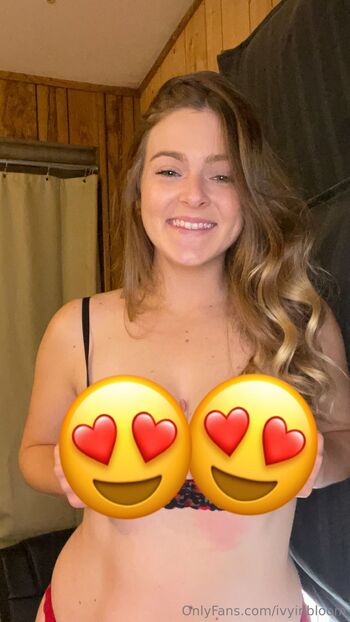 Iv / ivyinbloom nude photo #1