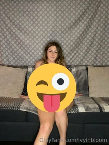Iv / ivyinbloom nude photo #3