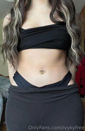 Ivyky 10 / ivykyfree nude photo #2