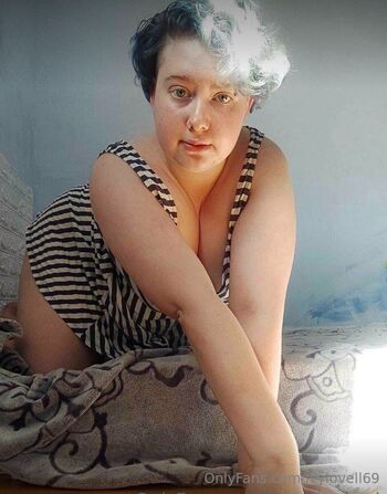 ivylovell6 / ivylovell69 nude photo #14