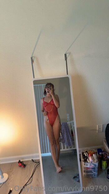 Ivy Lyn / ivylynn9750 nude photo #11