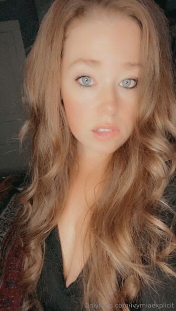 Ivy Mi / ivymiaexplicit nude photo #14