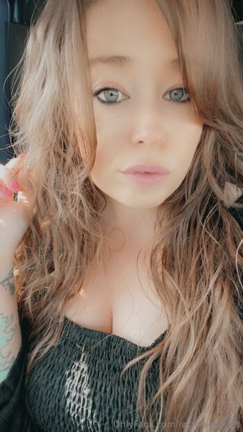 Ivy Mi / ivymiaexplicit nude photo #34