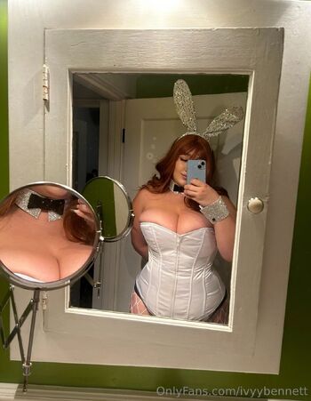 Ivy Bennet / ivyybennett nude photo #15