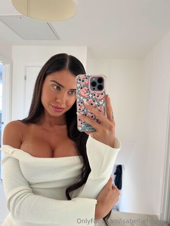 Izzy / izzywinterss nude photo #20