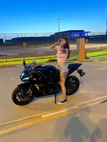 jade / jade.nicoleee nude photo #1