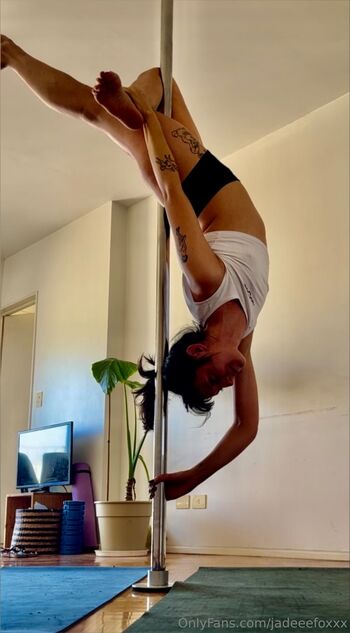 Kinky Jad / jadeeefoxxx nude photo #27