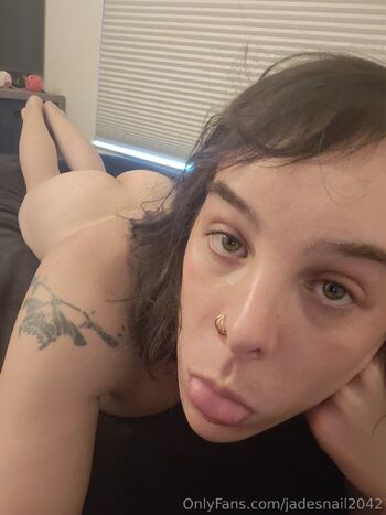 JadeSnai / jadesnail2042 / jadesnail2049 nude photo #7
