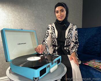 Jadi / jadi_moon nude photo #9