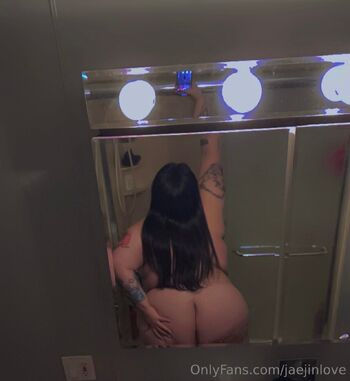 Jae Ji / jaejinlove nude photo #1