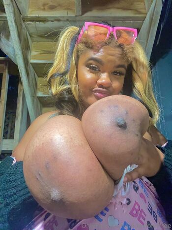 JaidaVioletFre / jaidavioletfree nude photo #3