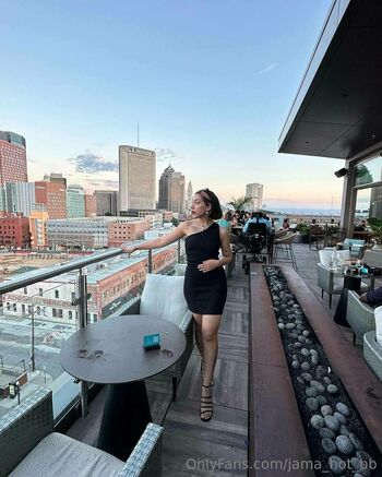 jama_hot_bb nude photo #38