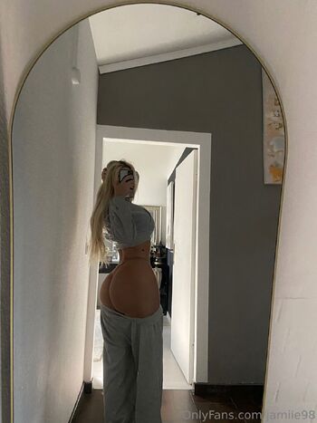 Jamie / jamiie98 nude photo #39