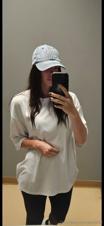 Kristen / jandk92 nude photo #4