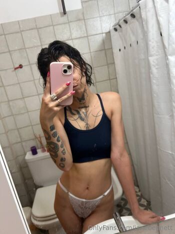 Jane Bennett / janebennett nude photo #3