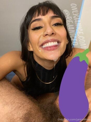 janice, but fre / janice4free nude photo #8