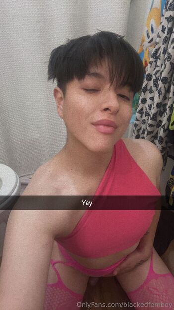 Femboy Ja / janisfem nude photo #4