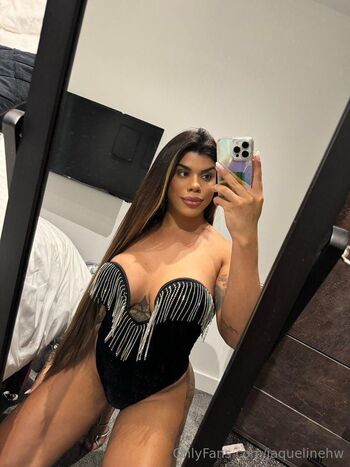 Jaqueline Borge / jaquelinehw nude photo #12