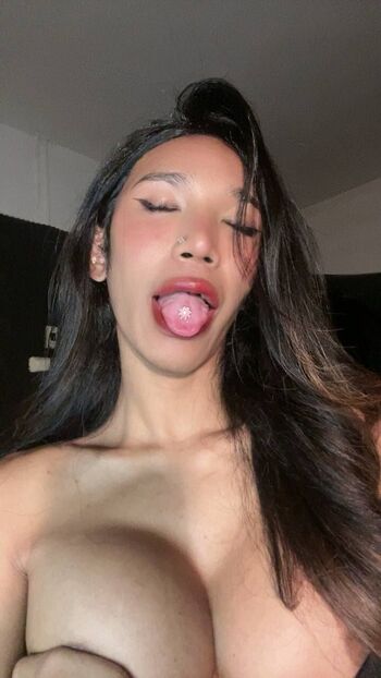 Jasmin / jasmine400cc nude photo #1