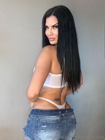 Jasmine Jae (Free Page / jasminejae_free nude photo #5