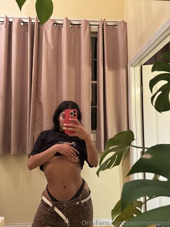 Jasmine Shern / jasminesherni nude photo #31