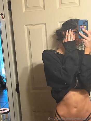 𝔍𝔞𝔶𝔡𝔢 / jayde.swan / satya_swan / jaydeswan nude photo #4