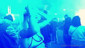 𝔍𝔞𝔶𝔡𝔢 / jayde.swan / satya_swan / jaydeswan nude photo #9