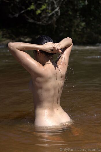 JAZBE / jazbnitz nude photo #12