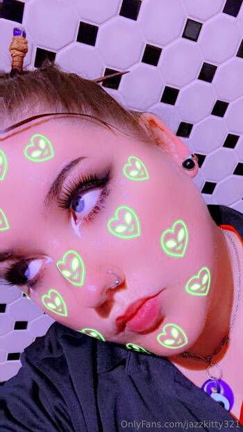 Jazzkitty32 / jazzkitty321 nude photo #4