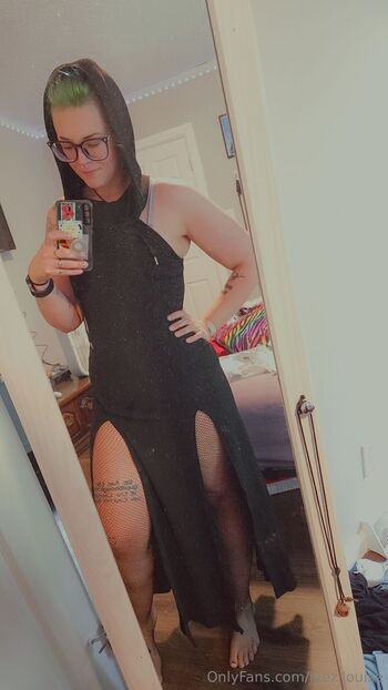 Louise / jeez.louise / fiirstlostgiirl nude photo #7