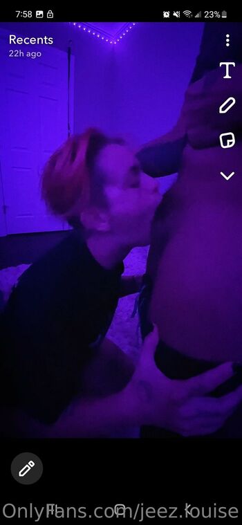 Louise / jeez.louise / fiirstlostgiirl nude photo #17