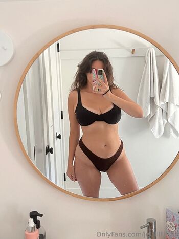 formerly a mermai / jelllllllllllllly nude photo #6