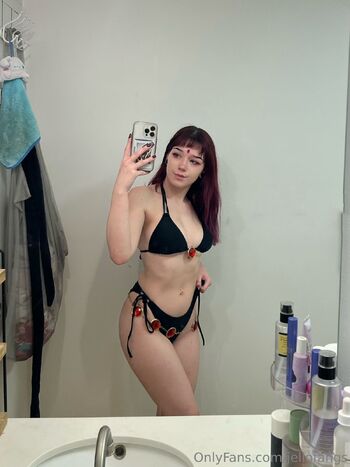 Le / jellofangs nude photo #19
