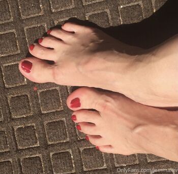 Sexy MILF Jemma Luv / jemmaluv nude photo #1