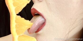 Sexy MILF Jemma Luv / jemmaluv nude photo #10