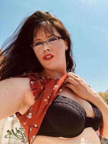 Sexy MILF Jemma Luv / jemmaluv nude photo #11