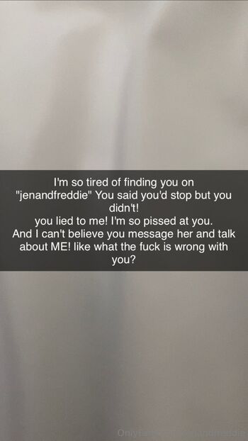 Jen vs. Freddi / jenandfreddie nude photo #29