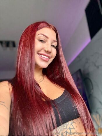 Ellie / jeniferlopezz nude photo #2