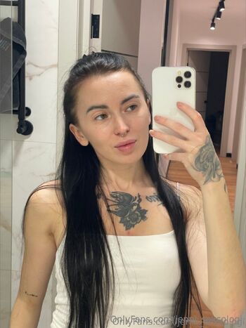 Jenni Seksologi / jenni_seksologi nude photo #22